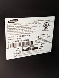 lot 290 image: Samsung 32 TV