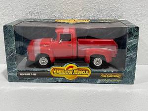 ERTL 1956 Ford F-100