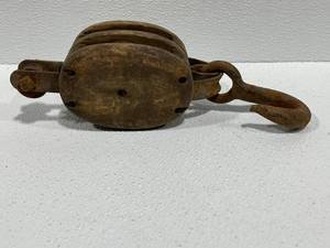 Wood Block Pulley