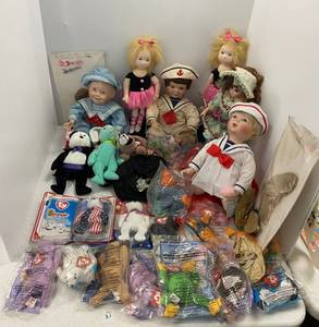 Group of Dolls and Beanie Babies