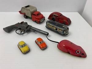 Group Of Vintage Tin Litho Toys And Cap Gun