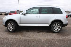 2009 Volkswagen Touareg - 4X4