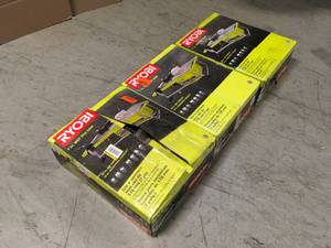 lot 31 image: Lot of 3 Mixed Tabletop Tile Saw by RYOBI Customer Returns See Pictures