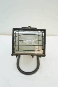 lot 106 image: Regent Lighting work light