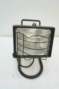 lot 107 image: Regent Lighting work light