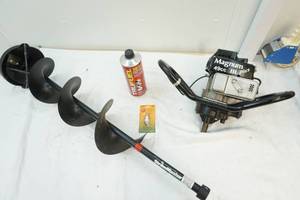 lot 72 image: Strike Master 8 ice auger
