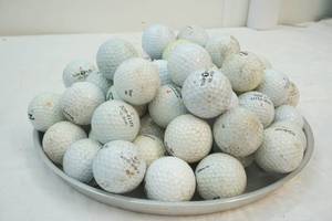 lot 119 image: golf balls