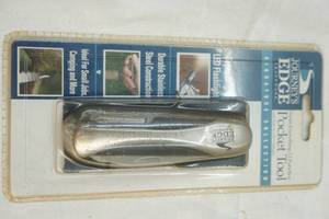 lot 132 image: Journeys Edge Pocket Tool