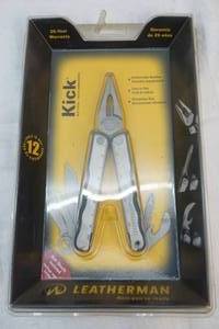 lot 133 image: Leatherman Kick multi-tool