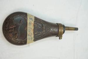 lot 146 image: antique gun powder flask