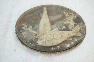 lot 176 image: belt buckle