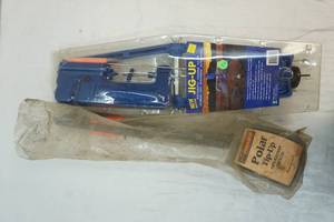 lot 190 image: Tip-ups