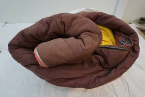 lot 200 image: sleeping bag