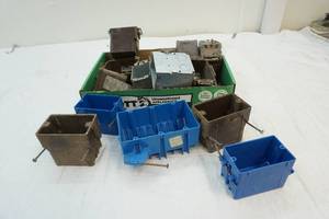 lot 215 image: electric receptacles