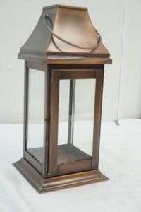 lot 219 image: candle lantern