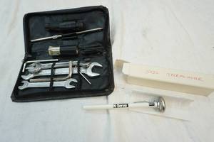 lot 232 image: small tool kit and acu-rite soil thermometer