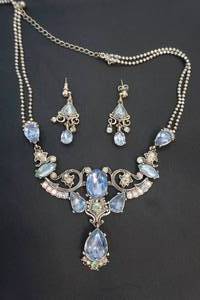 lot 236 image: Avon necklace, earrings
