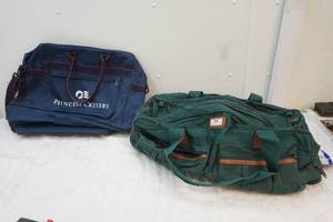 lot 257 image: travel bags with wheels