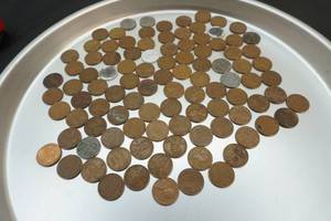 lot 296 image: wheat and steel wheat pennies