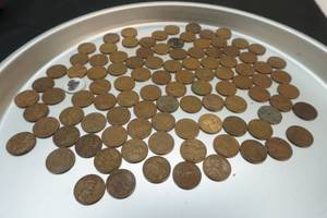 lot 300 image: wheat and steel wheat pennies