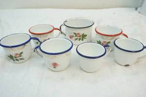 lot 322 image: vintage enamel dirking cups