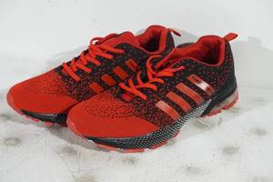 NEW MeVoit Running Shoes - Mens 12