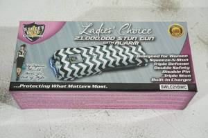 NEW Street Wise Ladies Choice 21,000,000 Stun Gun with Alarm