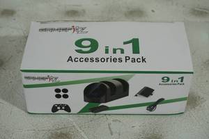 NEW Gamefitz 9 in 1 XBOX Accessory Pack