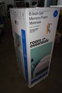 NEW Room Essentials 6 Inch Gel Memory Foam Mattress - Full