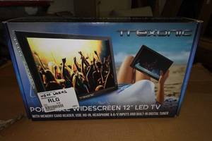 NEW Trexonic Portable Ultra Light 12 LED TV