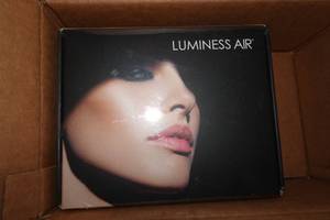 NEW Luminess 4 in 1 Silk Airbrush Cosmetic Kit