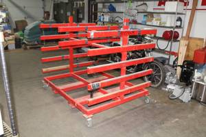 lot 301 image: Metal Rolling Rack