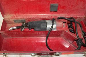 lot 332 image: Milwaukee Sawzall Reciprocating Saw, Metal Case
