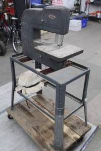 lot 296 image: Vintage Craftsman (King Seeley) 3-Wheel 103.24300 12 Bench Top Band Saw, Stand