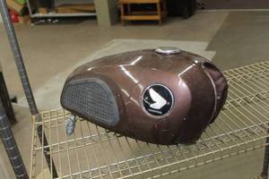 lot 357 image: Honda Motorcycle Gas Tank