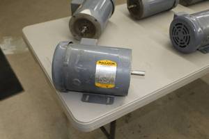 lot 378 image: Baldor 1-12 hp Industrial 3-Phase Electric Motor