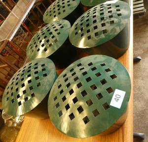 lot 40 image: FOUR display units for standing things in