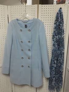Ladies Size L White HouseBlack Market Coat With Scarf Accessory