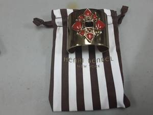 Henri Bendel Cuff