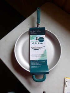 lot 9 image: NEW Rachel Ray Create Delicious Fry PanSkillet