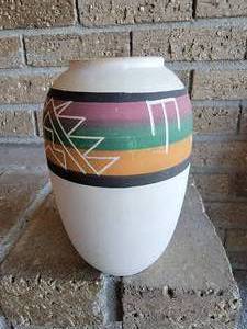 lot 112 image: Colorful Southwestern Pottery Artist Signed