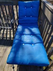 lot 54 image: Black Iron Chaise Lounge Chairs
