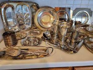 lot 130 image: Collection of Silverplate Serving Pieces and Accessories