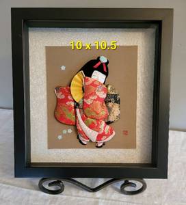 lot 176 image: Framed Dimensional Giesha Fabric Sculpture