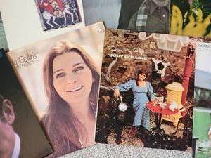 lot 70 image: Classic Vinyl Vintage LP Record Collection - Songwriting Legends