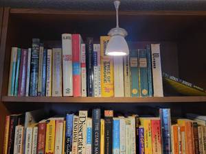 lot 182 image: Readers Rainbow Book Collection - C