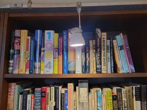 lot 181 image: Readers Rainbow Book Collection - B