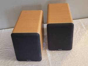 lot 89 image: Denon SC-M53 Pair