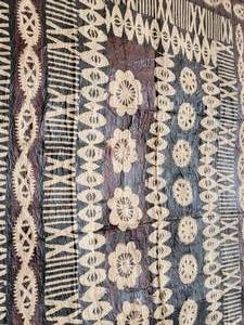 lot 82 image: Hawaiian Tapa Cloth Wall Hanging