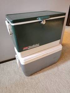 lot 320 image: Tailgate Cooler Bundle